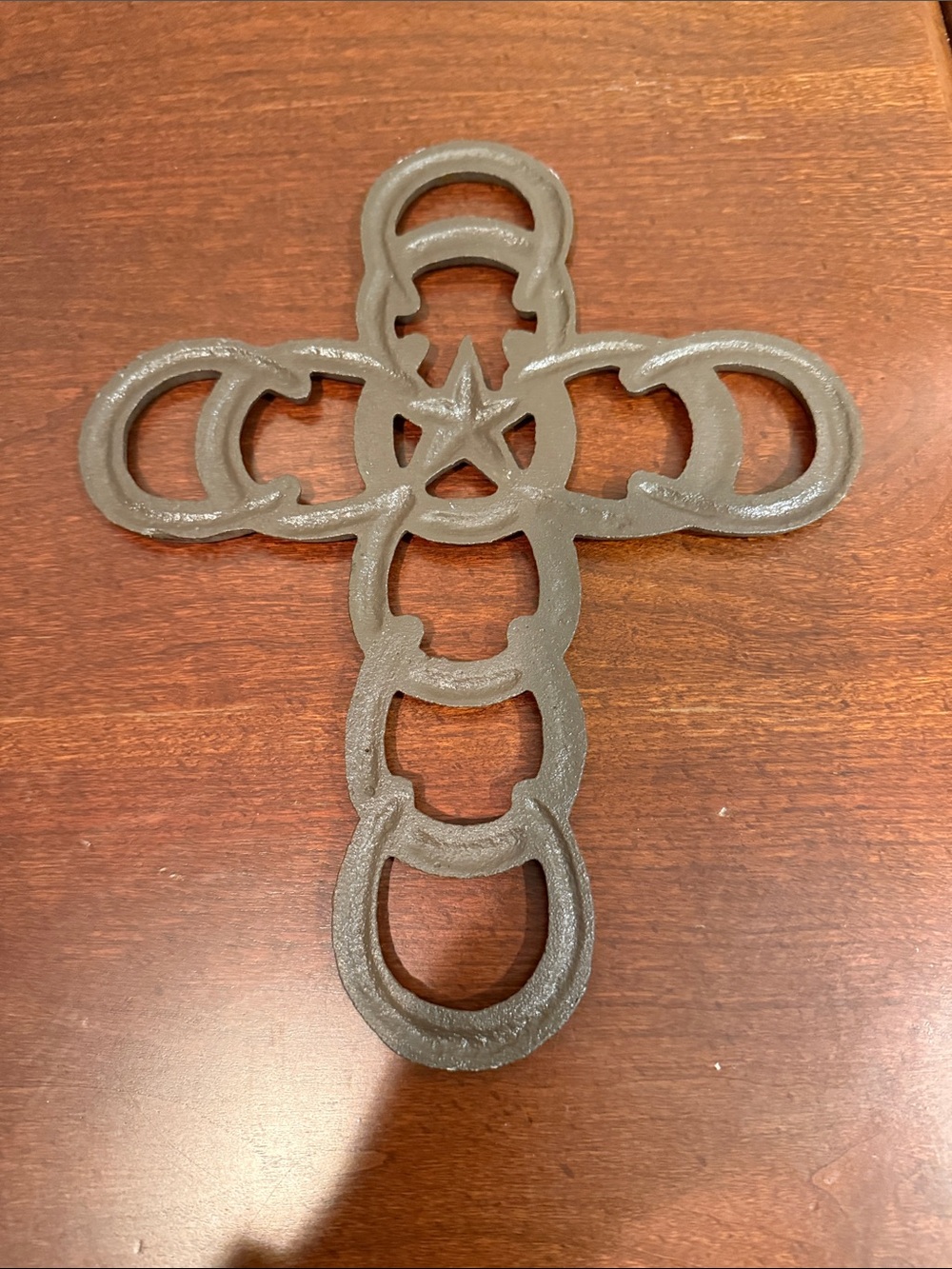 Horse Shoe Cross Wall Art - Picture 5 of 7